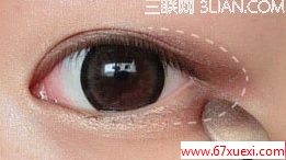 五步打造简易日常妆 www.67xuexi.com