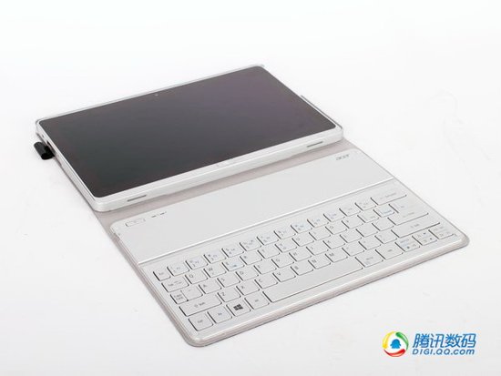 곞Aspire P3α 