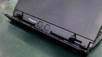 ThinkPad Helixƽ⣺ǿǷϸ