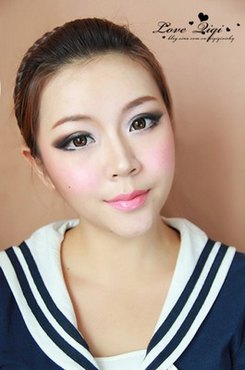 整体妆容完成图