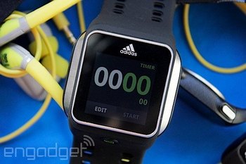 ϴ˹miCoach Smart Run˶ֱ